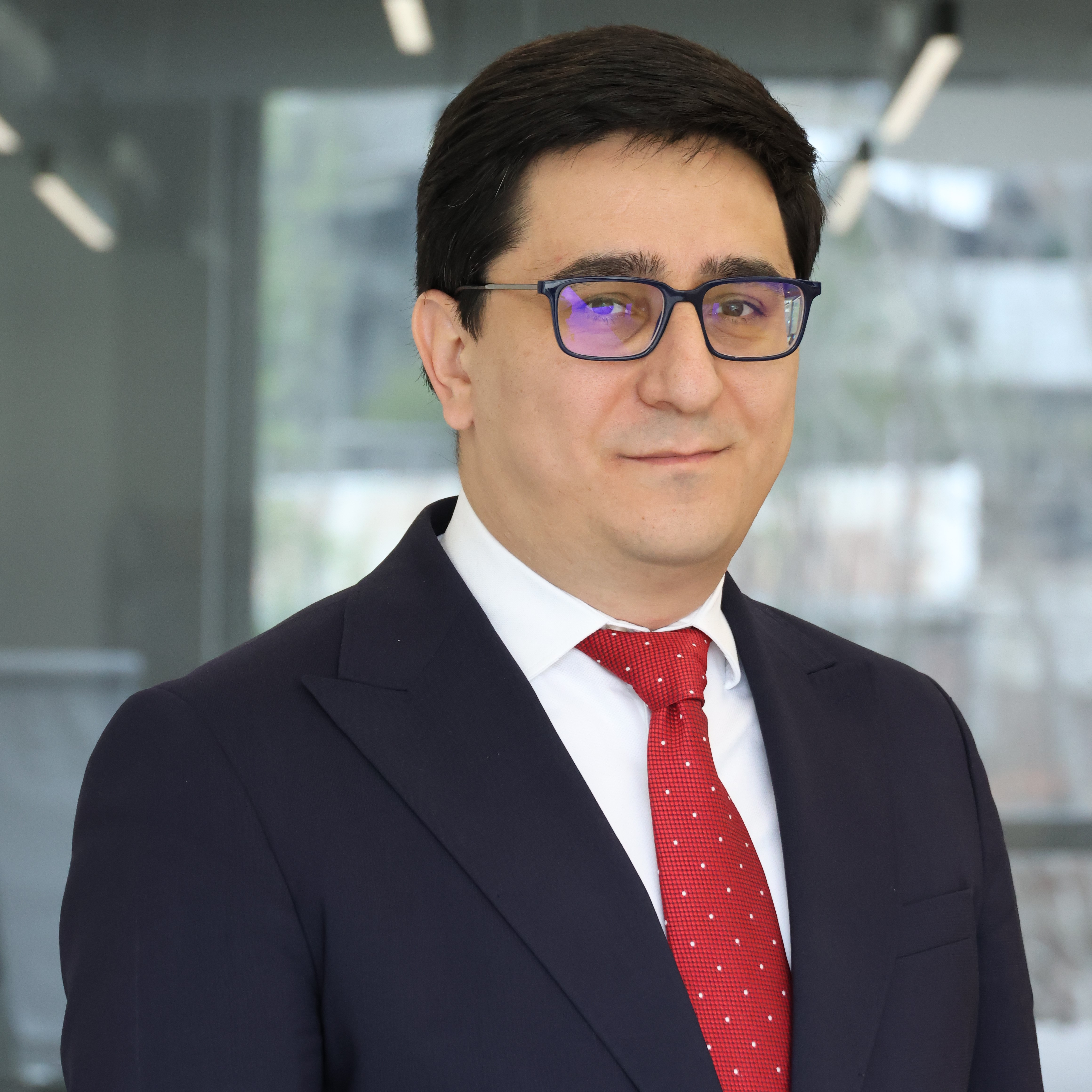 YEGHISHE KIRAKOSYAN